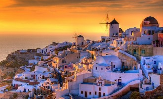 Santorini: Herkül Sütunlarının Ötesinde